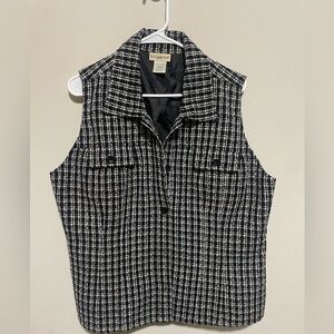 Vintage TravelSmith Black and White Checkered Sleeveless Blouse